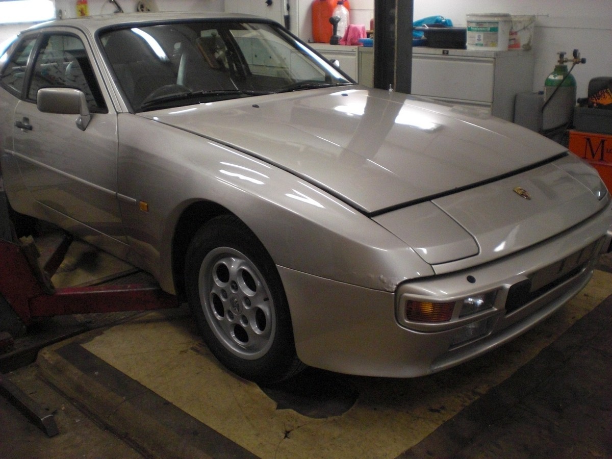 Porsche 944 Schlachtfest