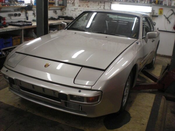 Porsche 944 Schlachtfest
