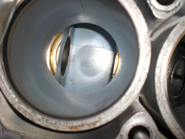 Porsche 944 S Motorblock