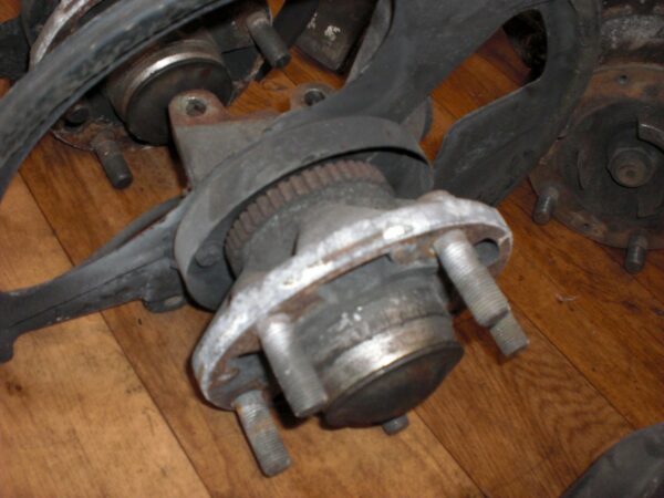 Porsche 968 Achschenkel Vorne Bremssättel