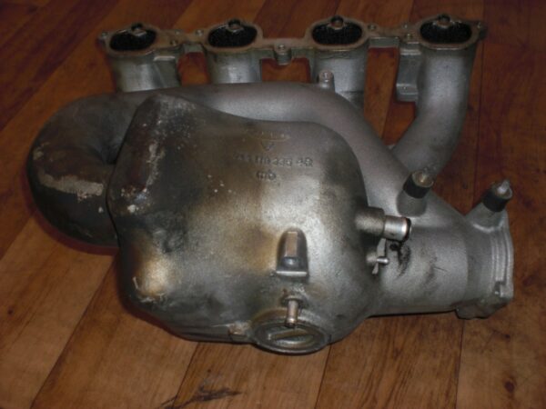 Porsche 968 Motor Ansaugbrücke