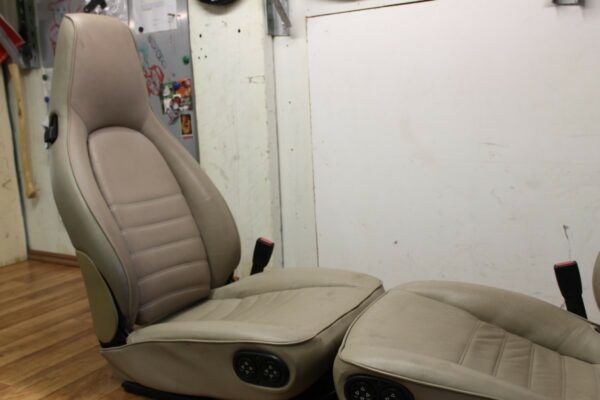 Porsche 944 Sitze