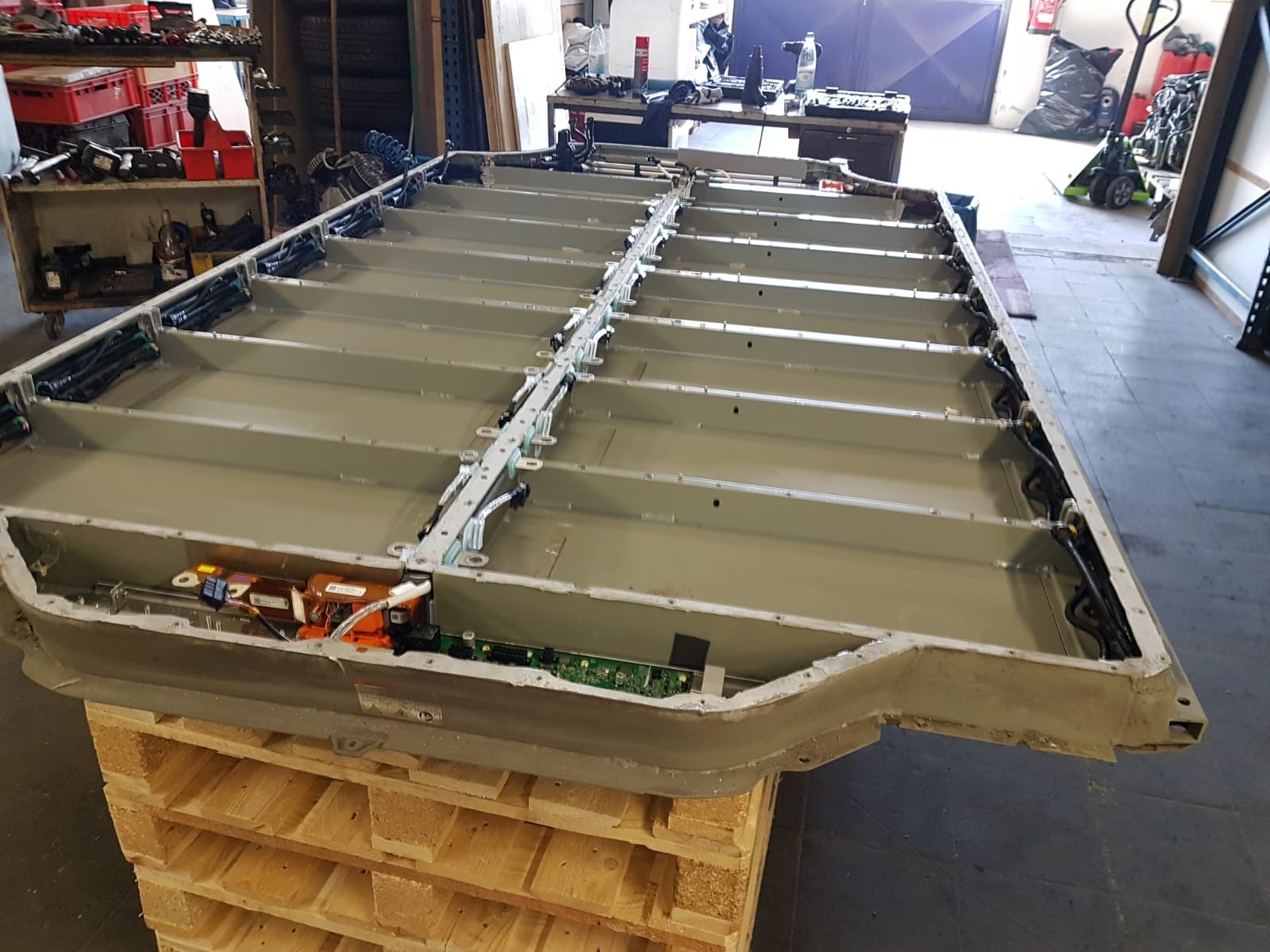 Tesla Model S Gebrauchtteile